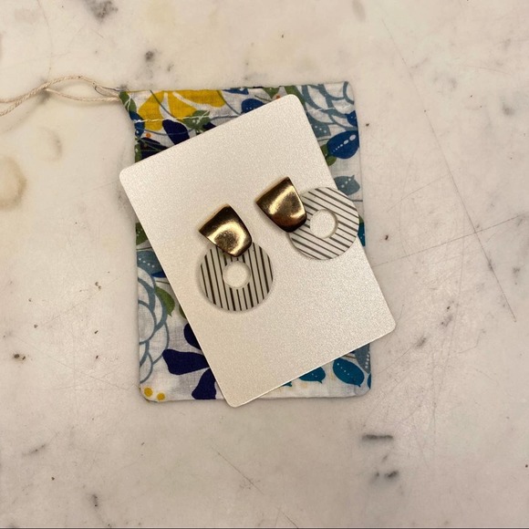 Circle Midcentury Stripe Hoop Goldtone Earrings Geometric Round Retro Pierced - Picture 3 of 9